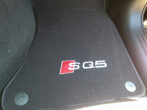 Fussmatte-vorne-rechts