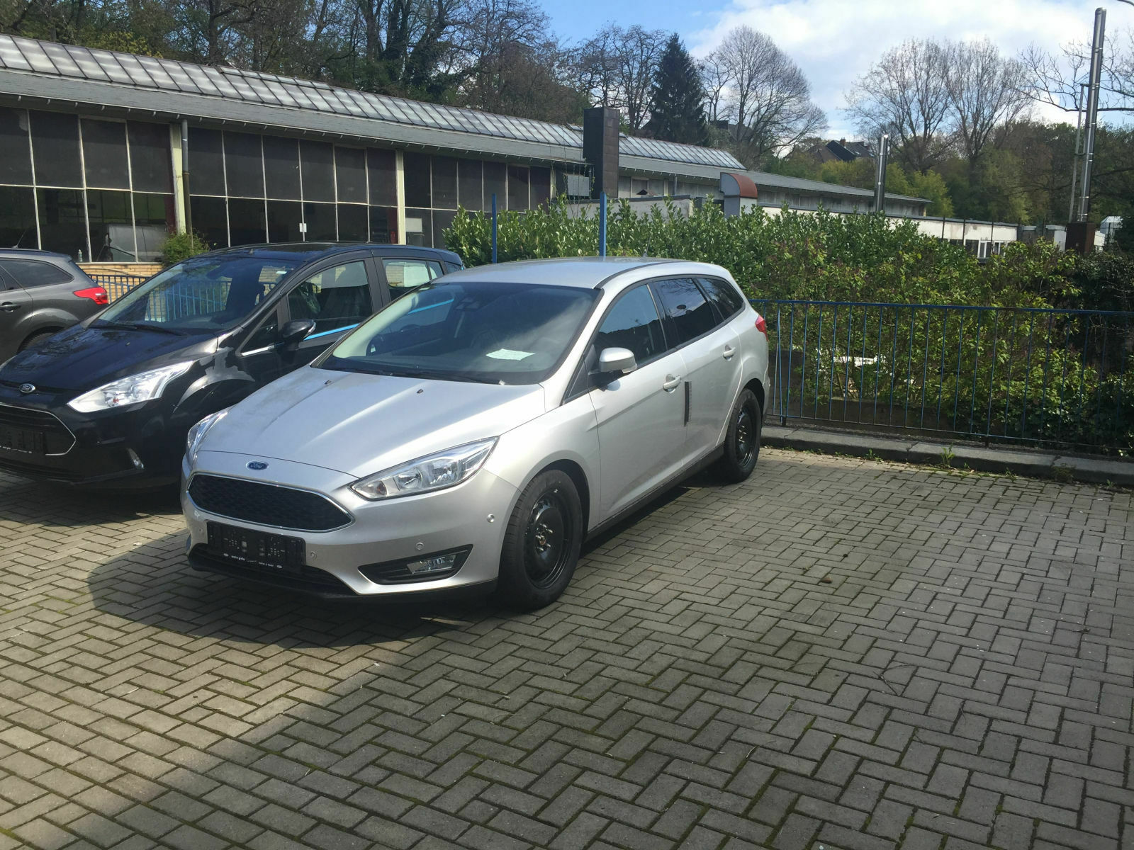 Voraussichtliche Lieferzeiten und Realität Facelift 2016