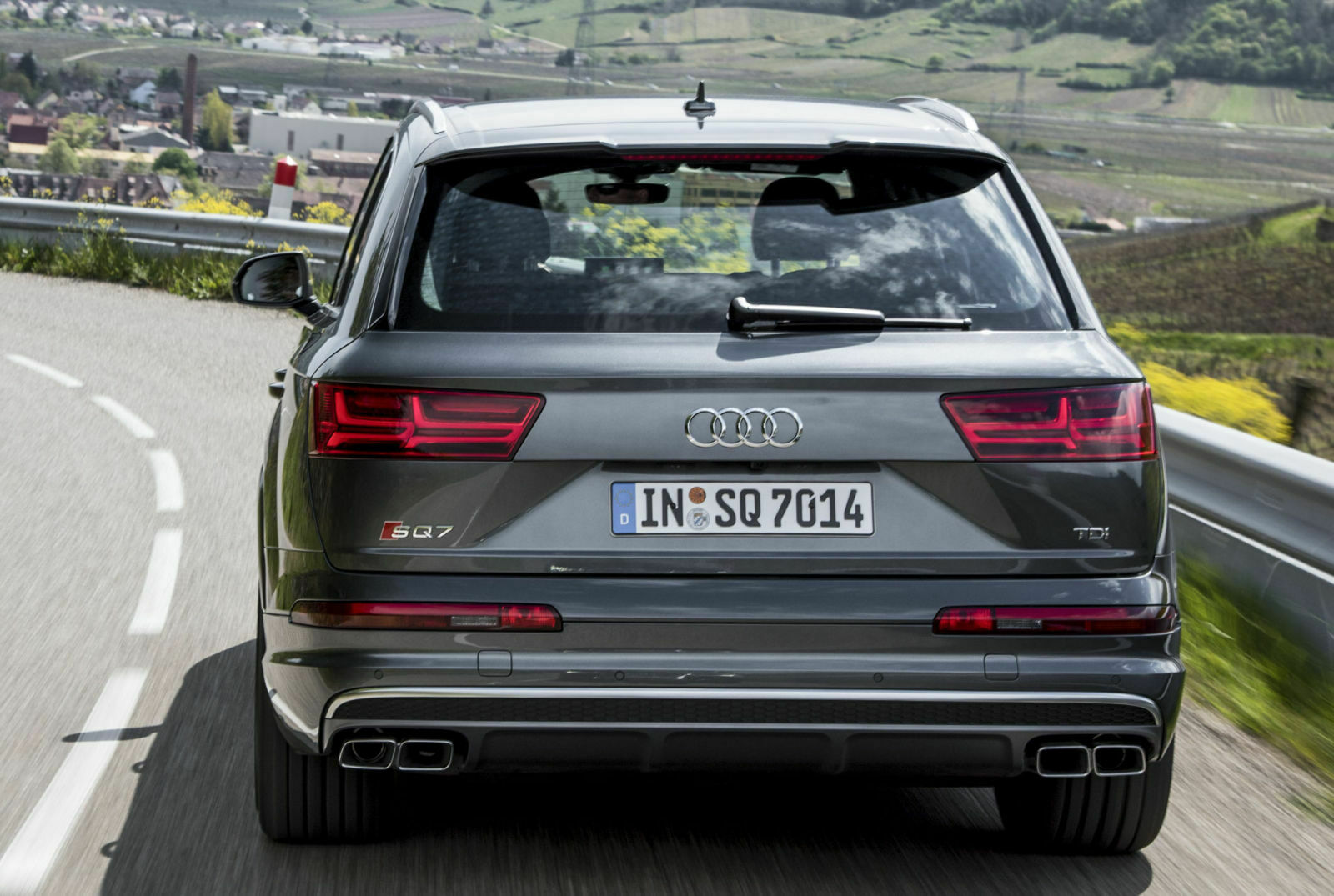 Mit 435 PS und 48 Volt gegen 2,35 Tonnen