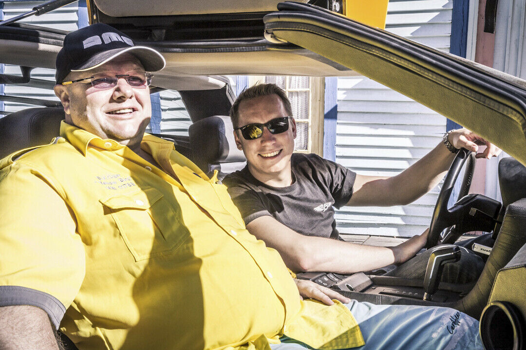 "Capt.Chaos" besitzt den wohl einzigen gelben DeLorean in Europa. Sein Spitzname in der Szene: "Yellow Bird"