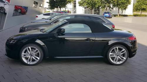 Audi-tt-roadster-quattro