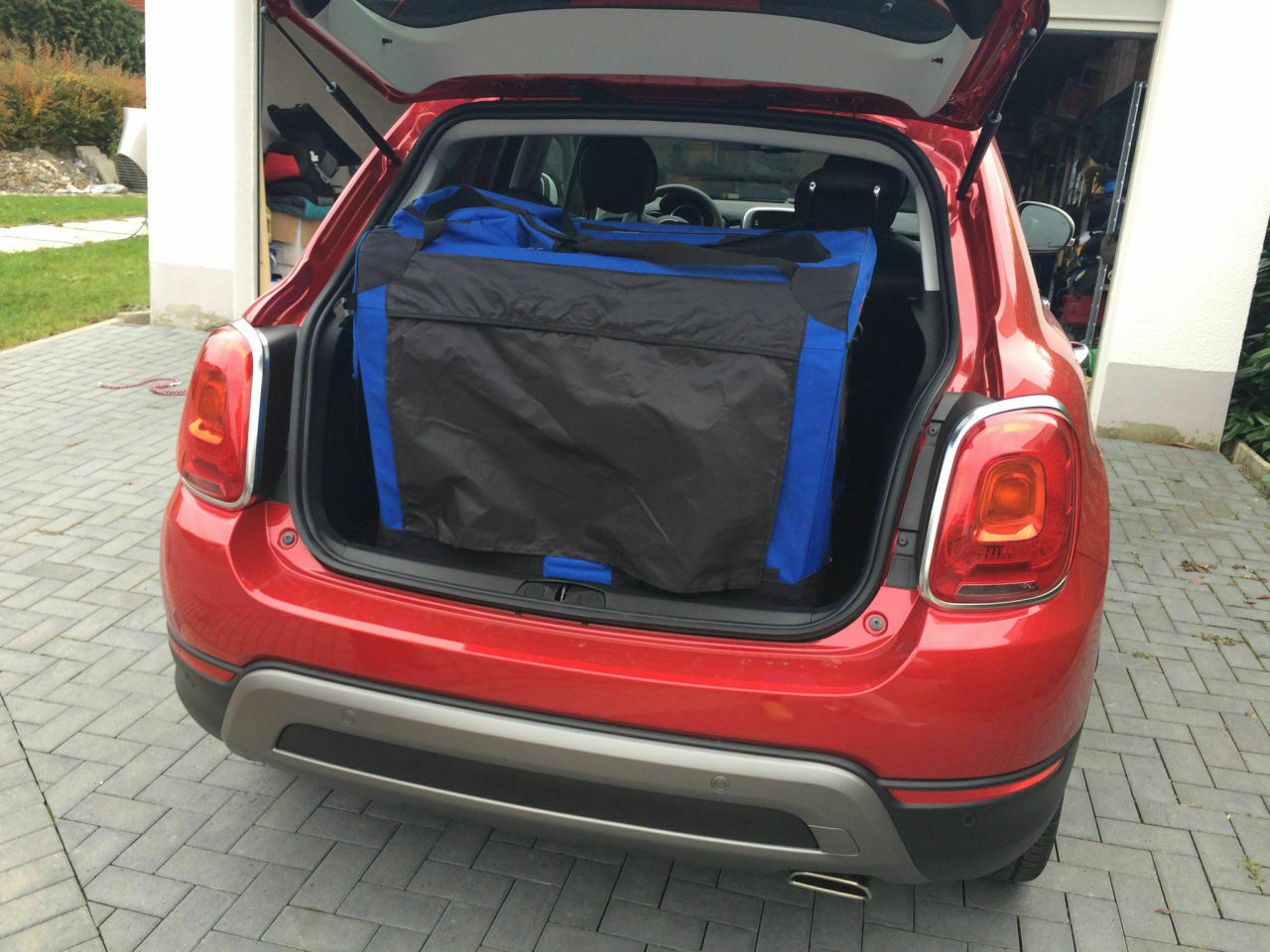 Die Hundebox ist zu gro&szlig;