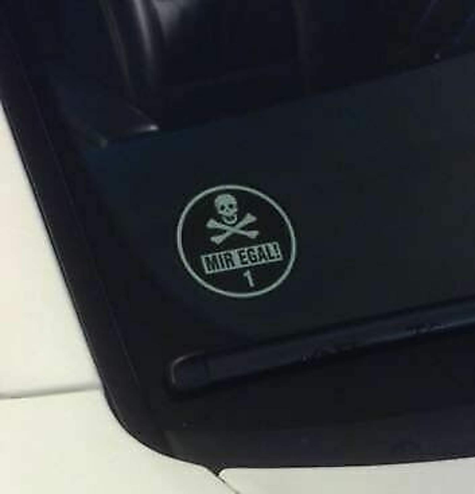 -jcowvk8x0sx5tr1wbnw4f-zuarfynofg4jzxyh5b88