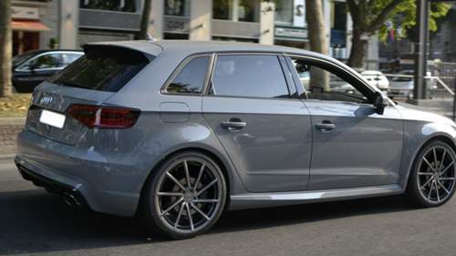 Audi-rs3-sportback-8v-c718713092015101208-3