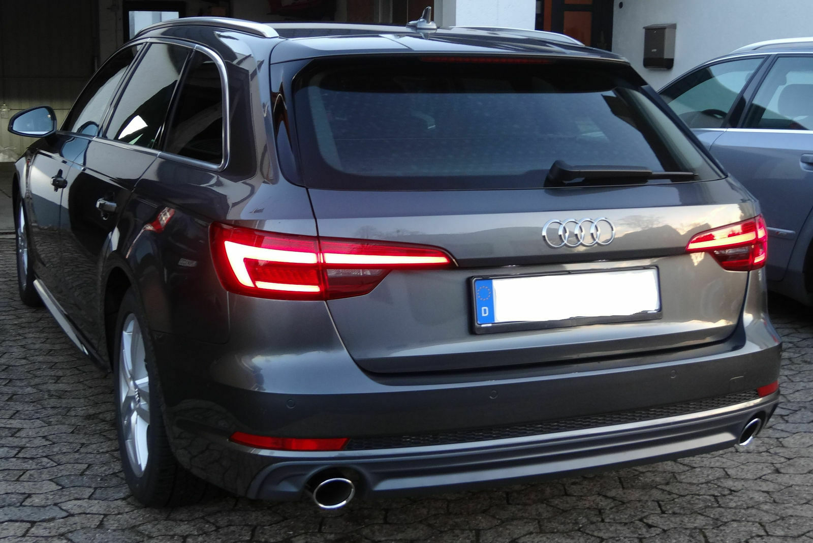 Erste Fotos vom neuen A4 / B9