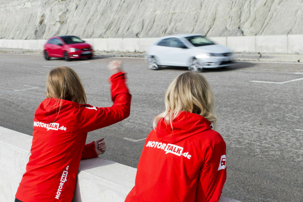 'corvette9' und 'Svenja' feuern die MTler an