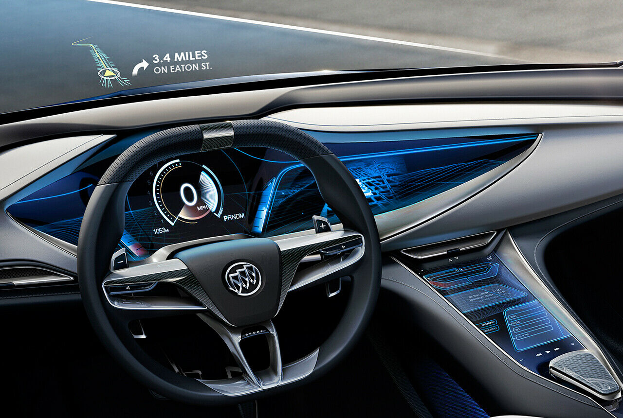 Digitaltacho und Head-up-Display im Buick Avista