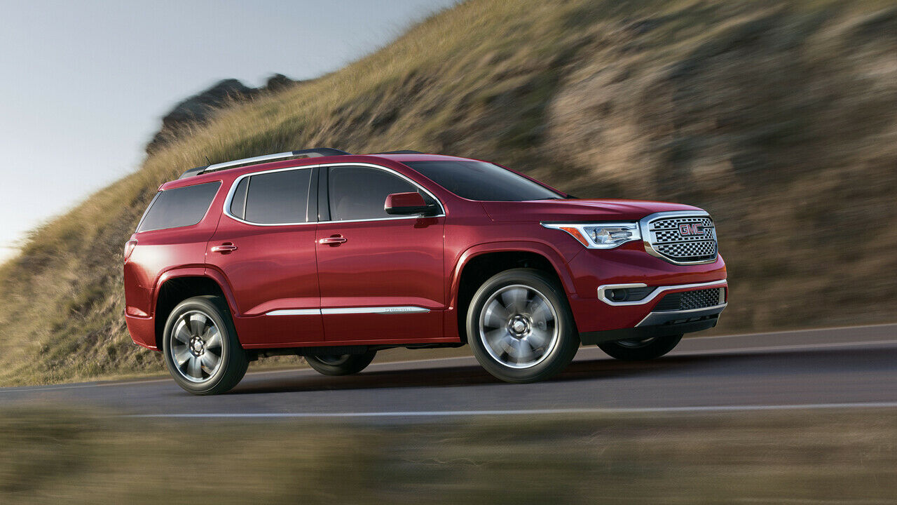 Im Vergleich zum Vorg&auml;nger verliert der Acadia rund 320 Kilogramm