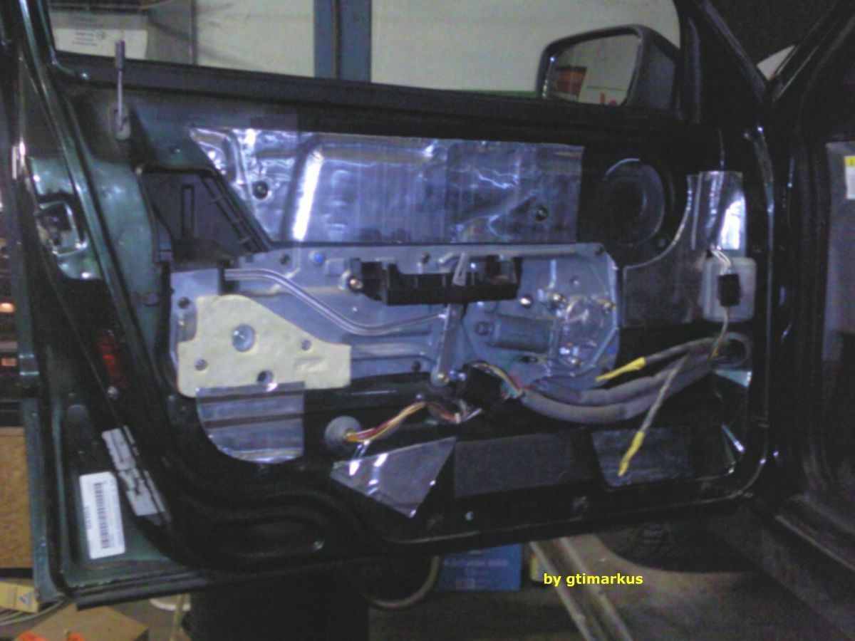 V70 mit feuchtem Teppich