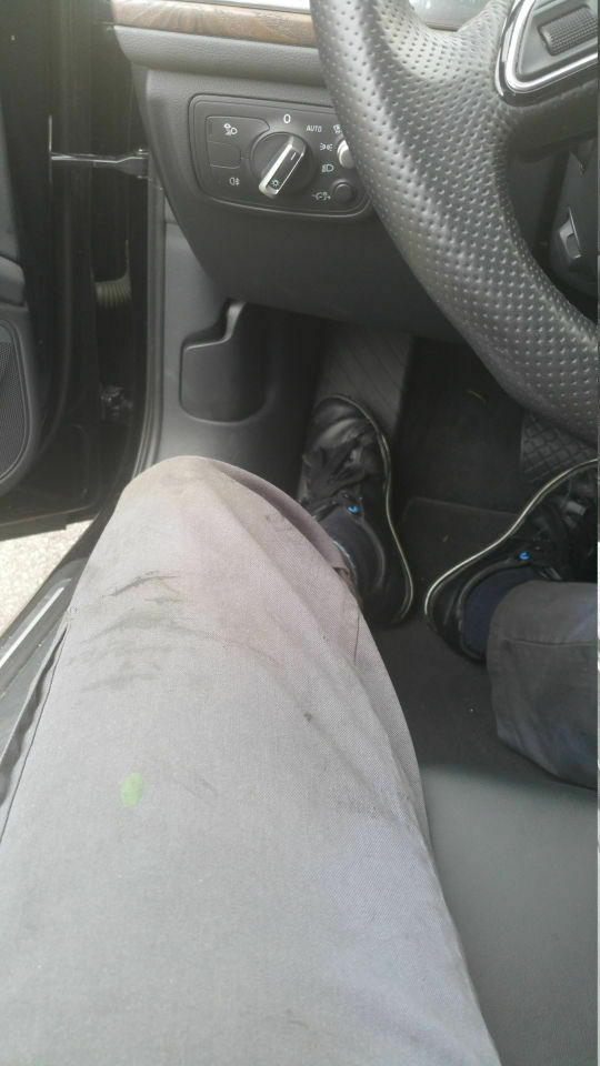 Der Lichtschalter und das Knie