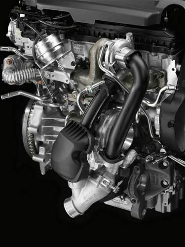 New-volvo-d5-twin-turbo-diesel-engine