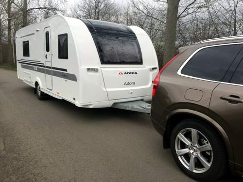 Xc90 T8 und Adria Adora 613