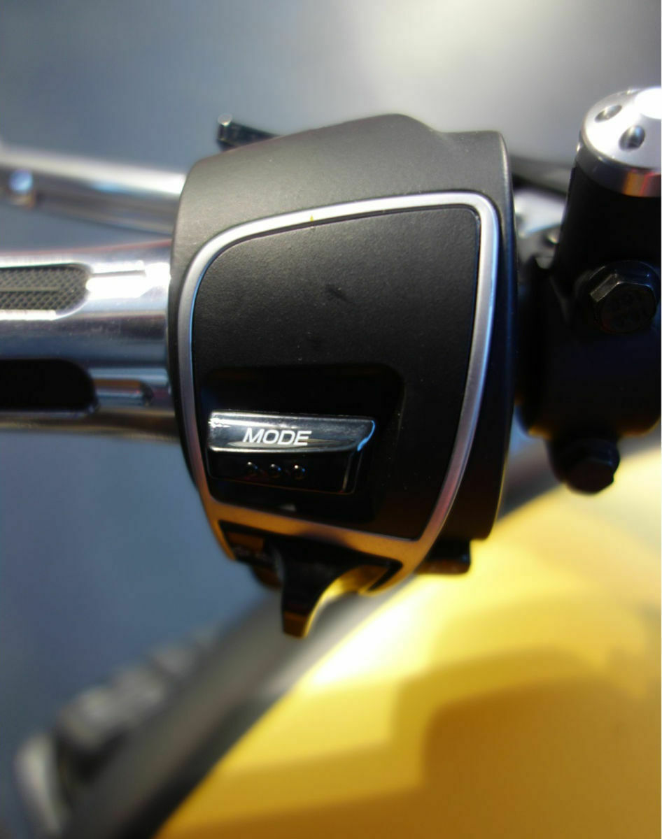 Die Lenkerschalter wurden f&uuml;r die V9 Roamer neu entwickelt