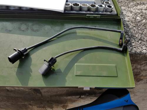 Warnkontaktleitung lang A8, kurz S6