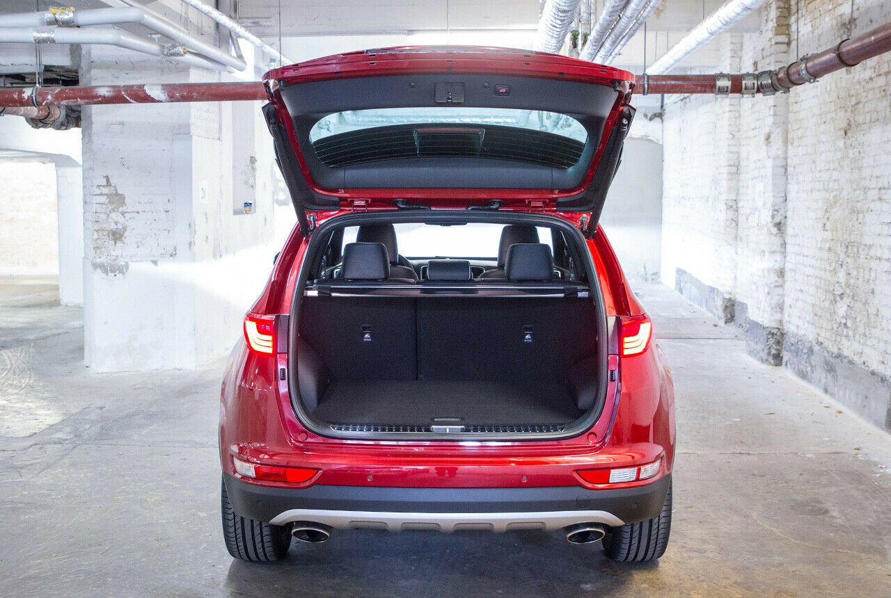 Das Kofferaumvolumen des Kia Sportage beträgt 503 bis 1.492 Liter