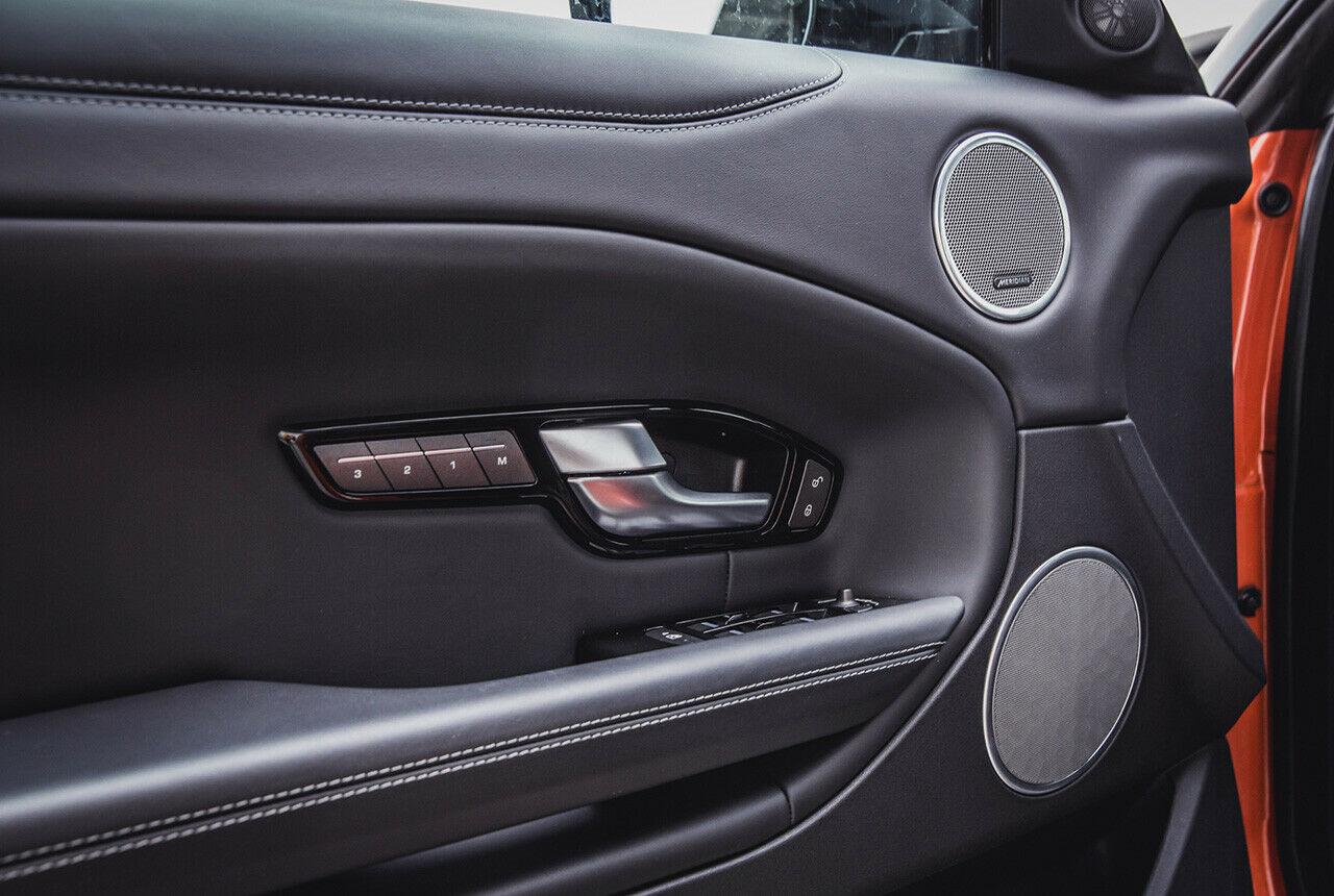 Hört sich fein an, knarzt nicht, hat ordentlich Druck: Die Meridian-Anlage klingt richtig gut