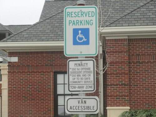 Handicapped-parking-7001d