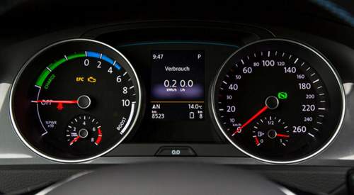 Golf-gte-plug-in-hybrid-0