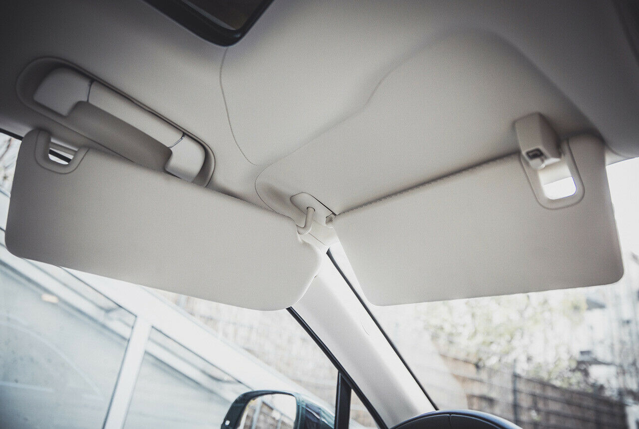 Doppelter Sonnenschutz im Bentley Bentayga