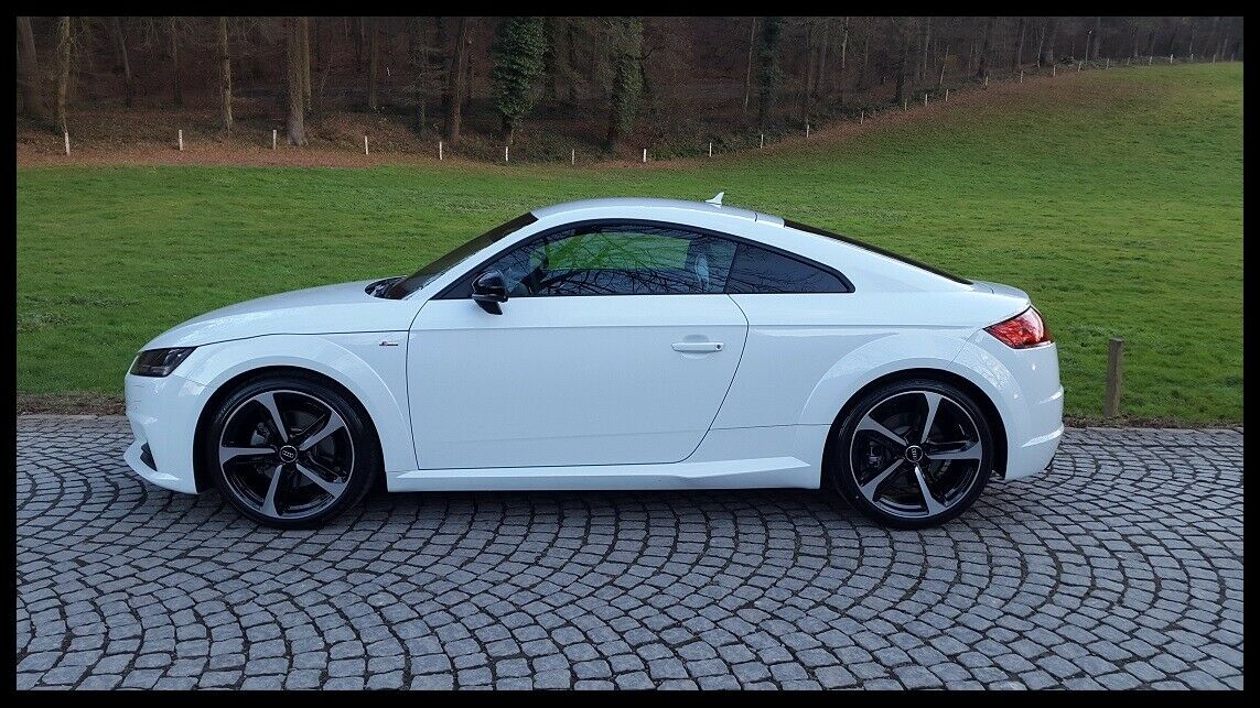 Audi-tt-coupe-8s-weiss-dez-2016-1