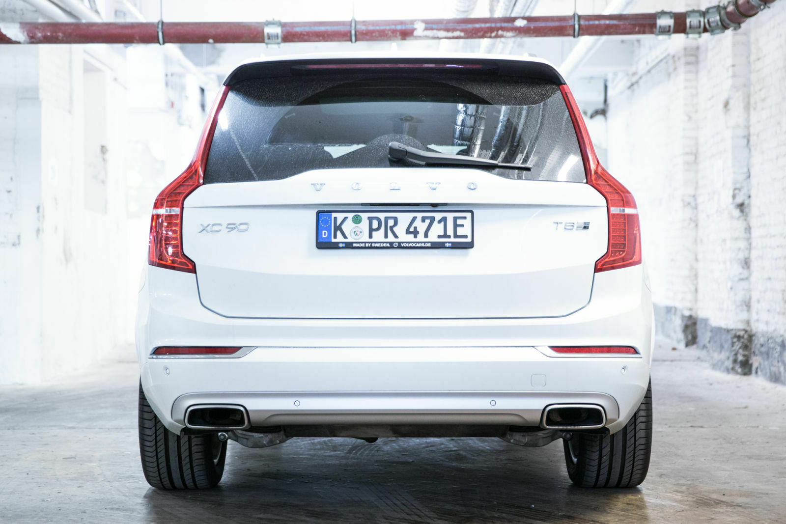 Mit 1,78 Metern Höhe ist der Volvo fast so groß wie ein menschlicher Durchschnittsschwede