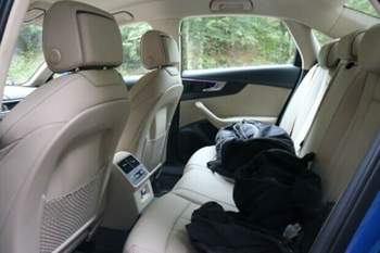 Audi-a4-2015-b9-ara-blau-limousine-tfsi-benziner-jens-stratmann-6-620x413