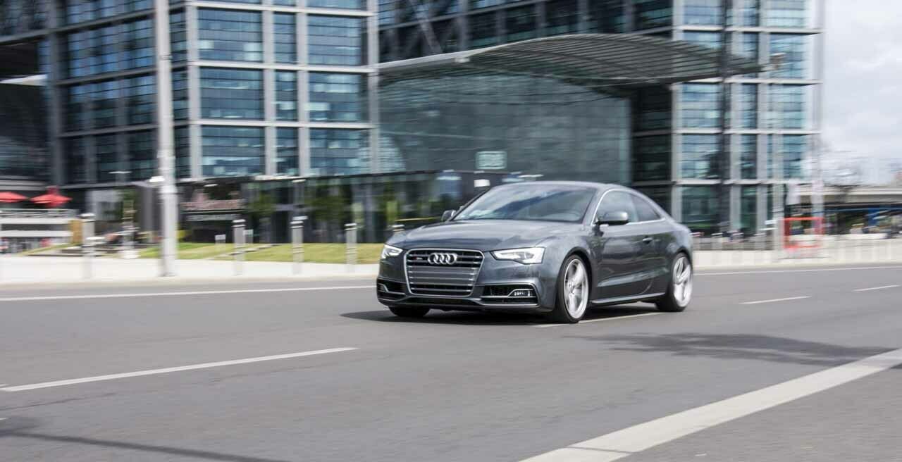 Robins Audi in der Stadt