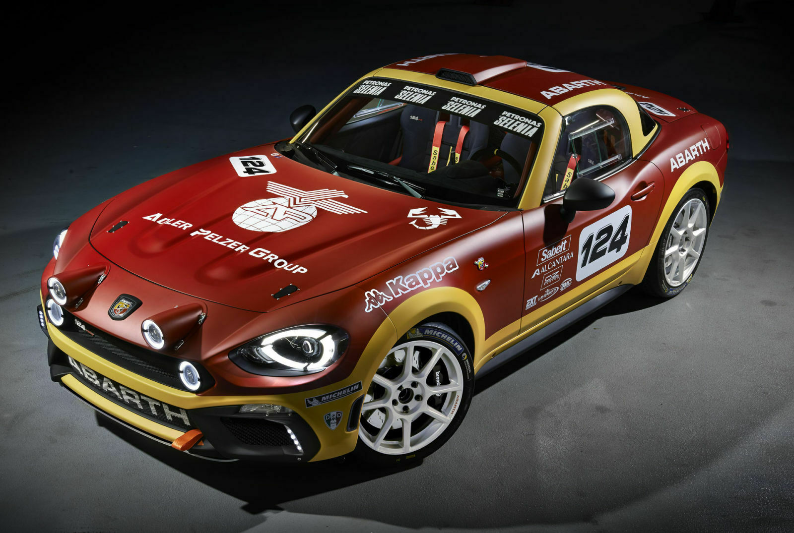 Abarth 124 Spider