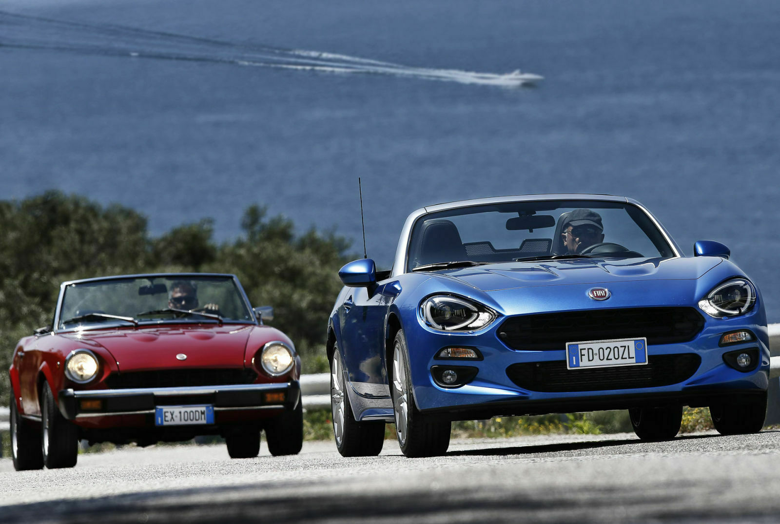 Zusammen mit seinem Klassiker, der Mitte der 1980er sein endgültiges Ende fand: Fiat 124 Spider