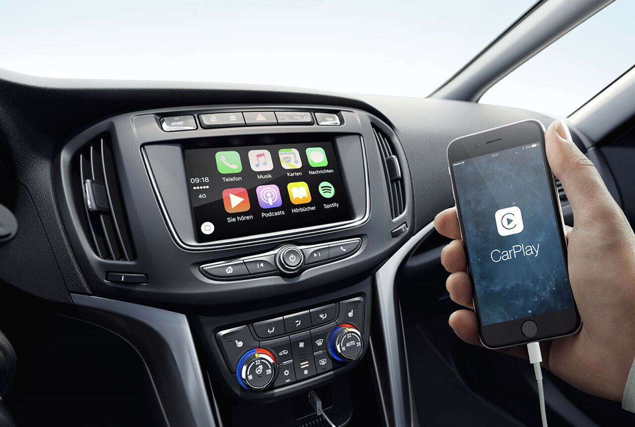 Die Smartphone-Anbindung im geliftet Opel Zafira erfolgt nun auf Wunsch über Apple Carplay oder Android Auto