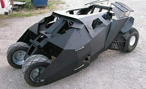 Batmobile-tumbler-0