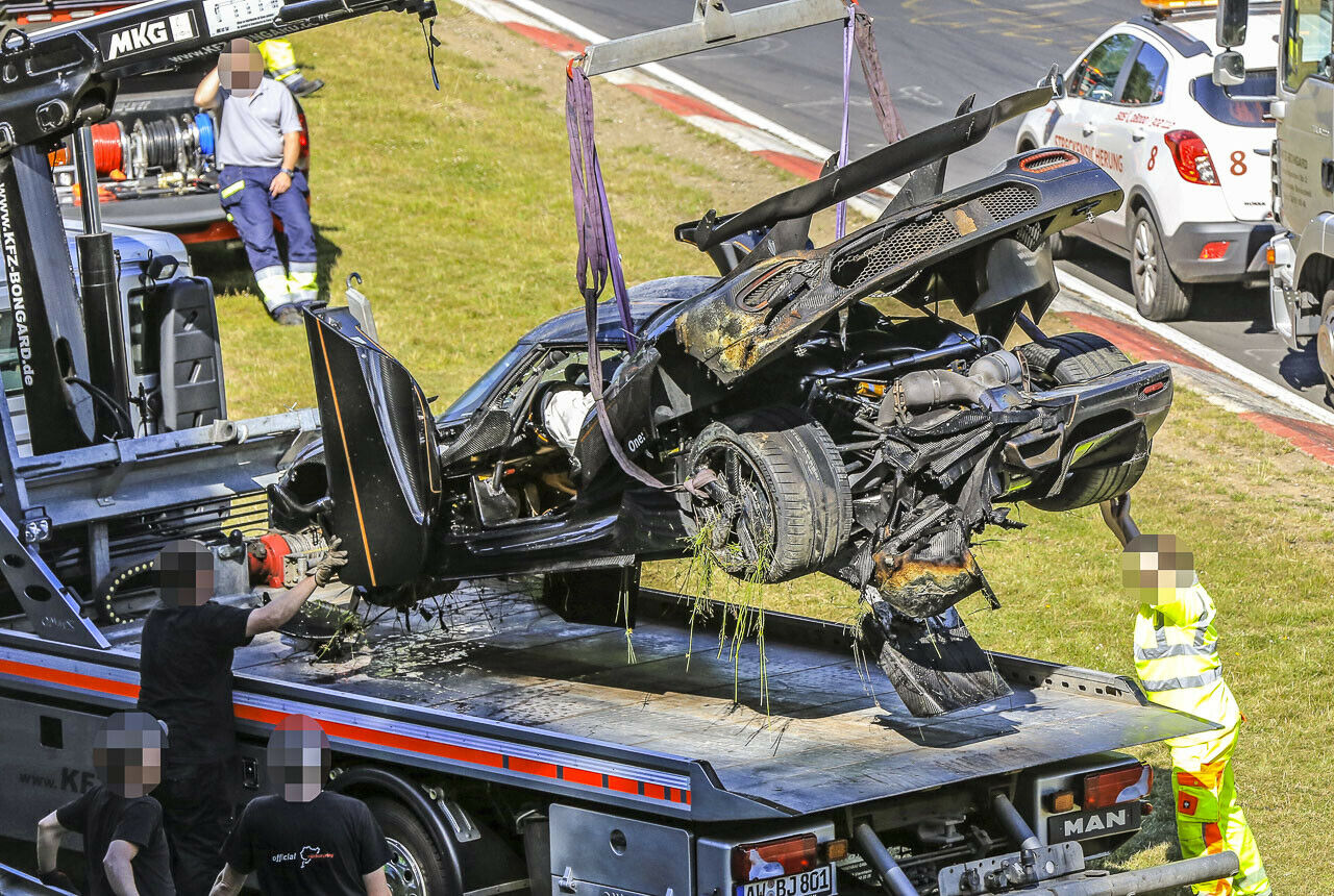 Koeniegsegg One:1 - Unfall auf der Nordschleife