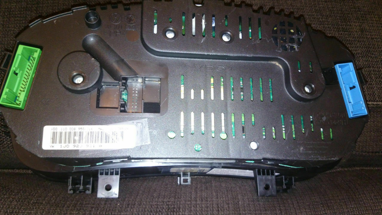 Golf 4 2,0 Automatik Bj.99 Tacho mit MFA defekt