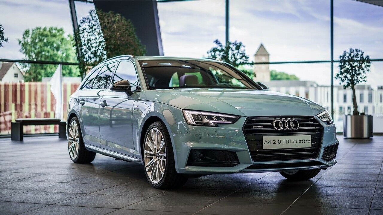 Erste Bilder vom Glanzpaket Schwarz