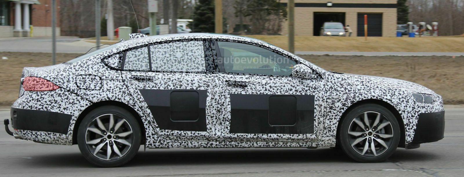 Neuer Insignia II - Insignia B