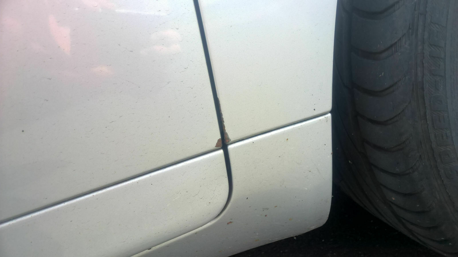 Rostende Türleiste Audi A4 8e