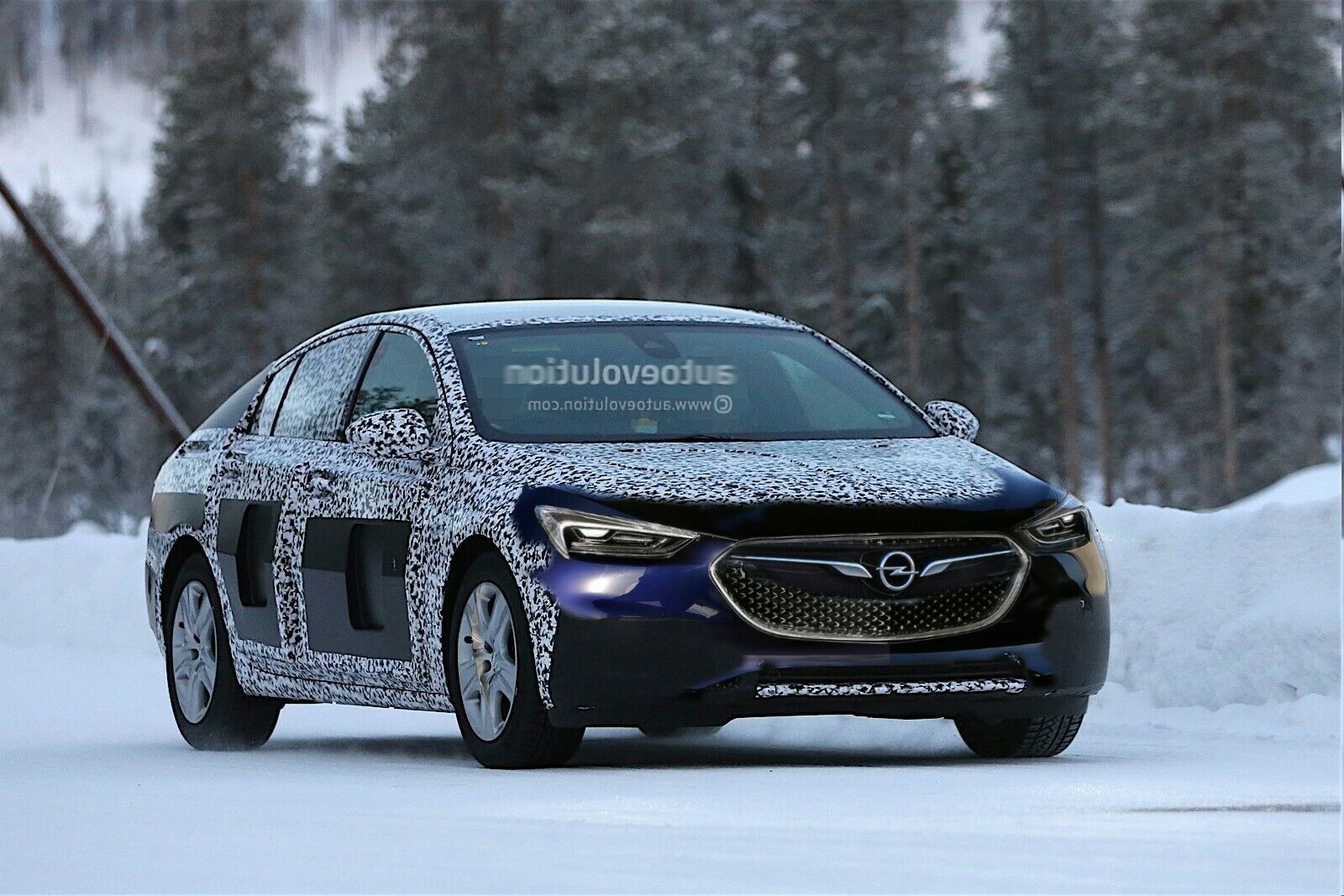 Neuer Insignia II - Insignia B