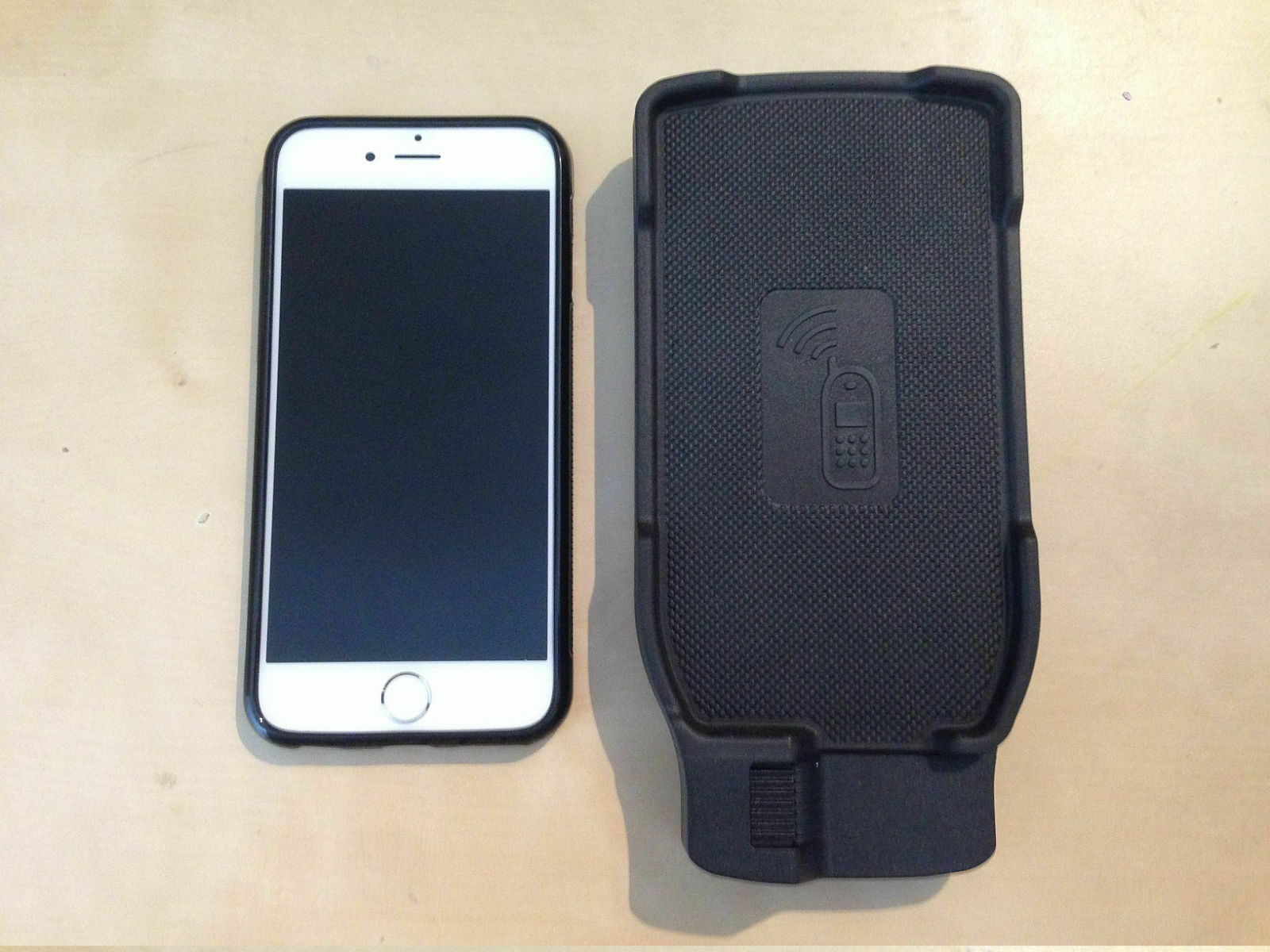 Universelle Handyablage zu klein für IPhone 6 - Zurecht schneiden/sägen?