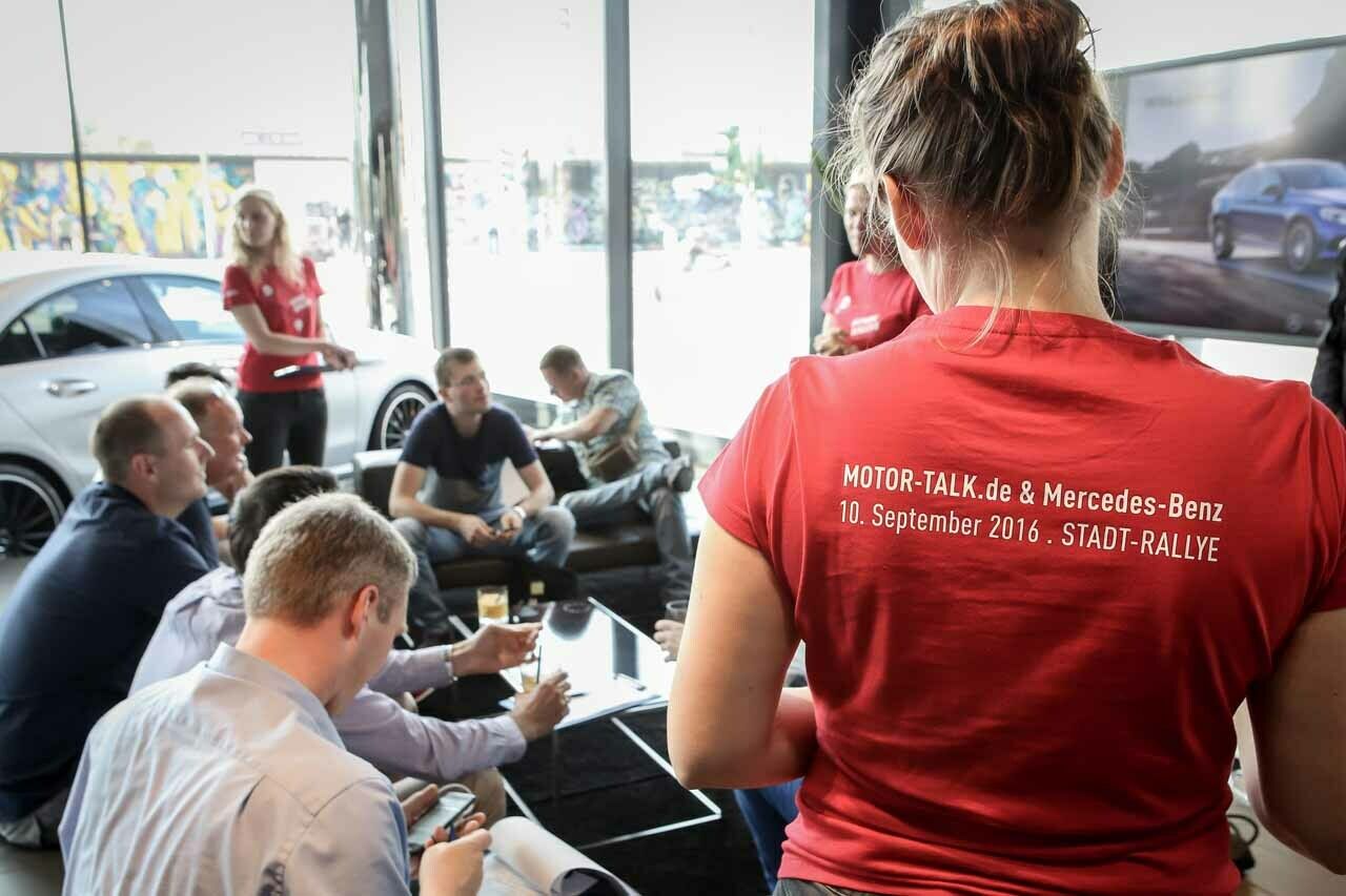 Papierkram muss sein: Ohne g&uuml;ltigen und vorhandenen F&uuml;hrerschein steigt niemand ins Auto