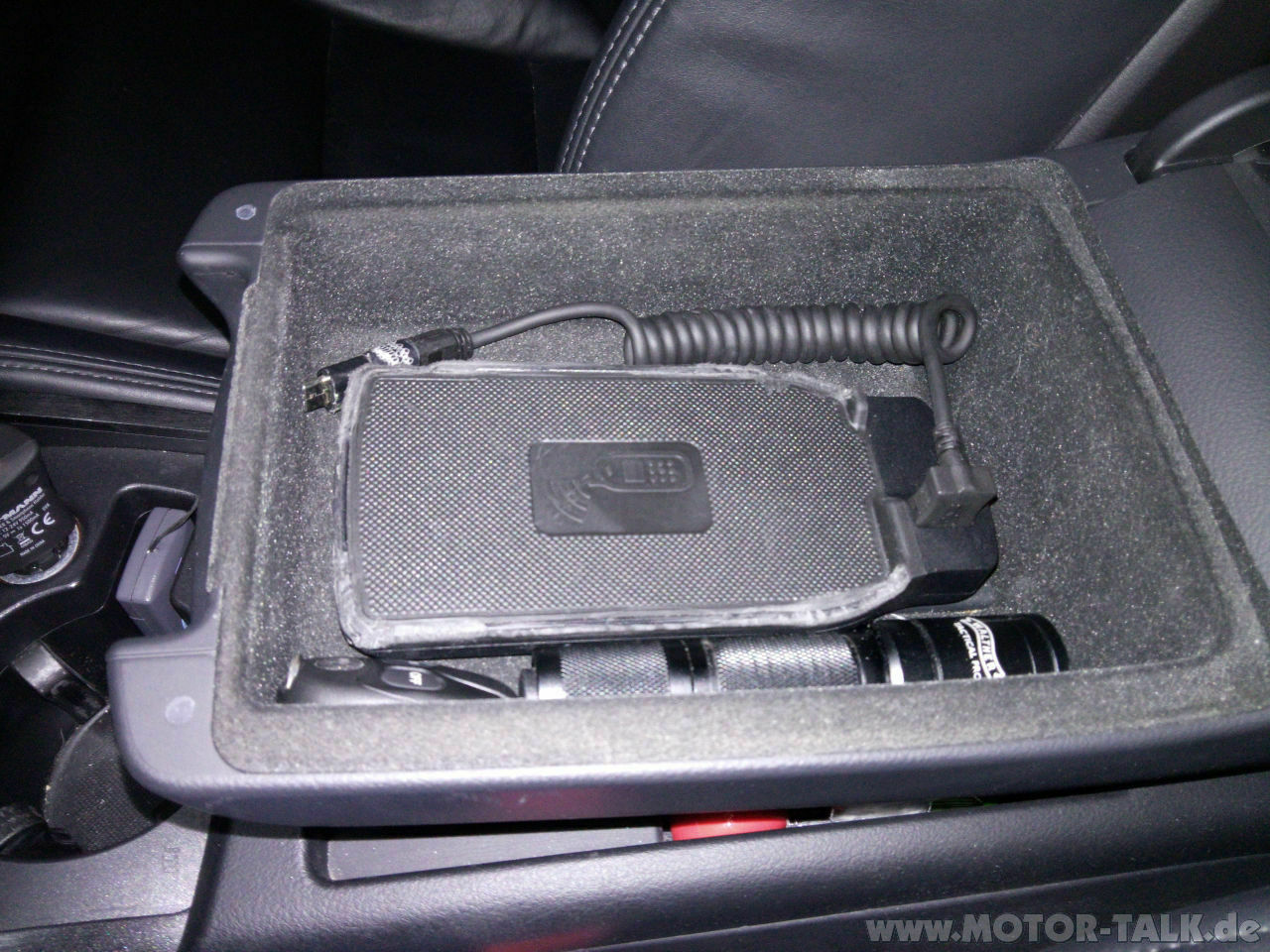 Universelle Handyablage zu klein für IPhone 6 - Zurecht schneiden/sägen?