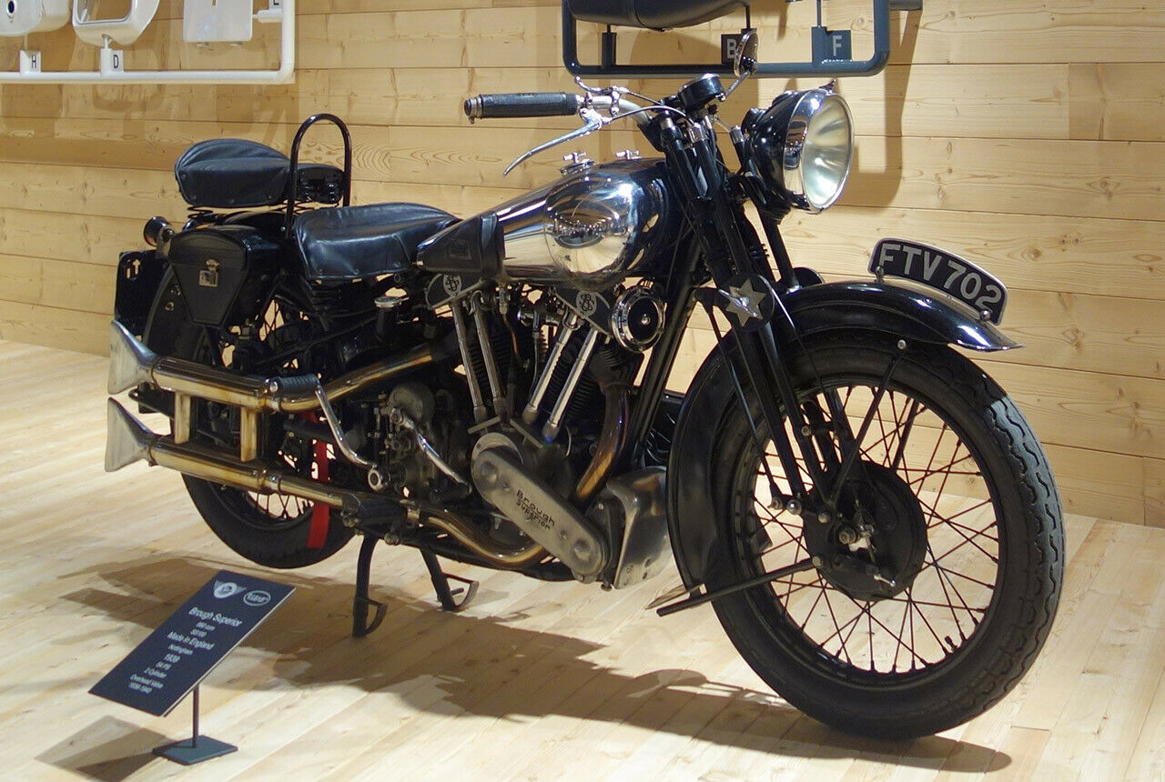 Eine klassische Brough Superior SS 100: 200.000 Euro darf man einplanen