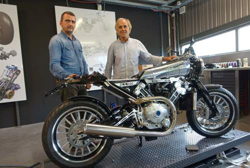 Thierry Henriette (rechts) ist Chef von Boxer Design aus Frankreich, Albert Castaigne sein Vertrauter. Sie verantworten die neue SS 100