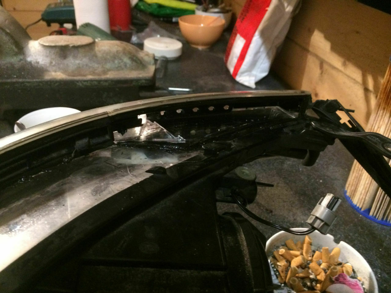 Scheinwerfer- Leuchtmittel für eyebrow nicht einzeln bestellbar?