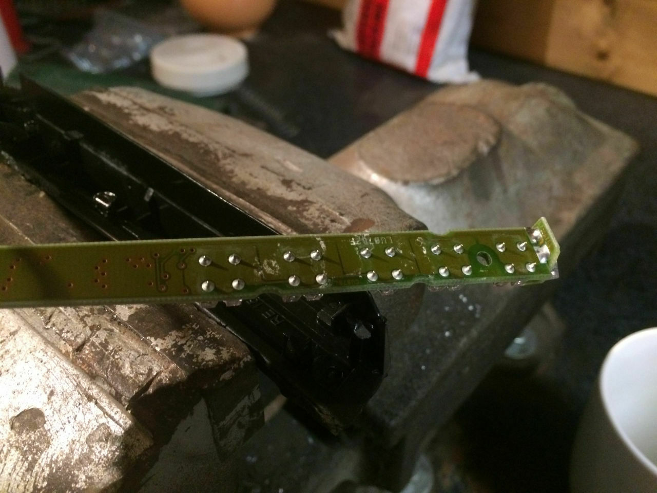 Scheinwerfer- Leuchtmittel für eyebrow nicht einzeln bestellbar?