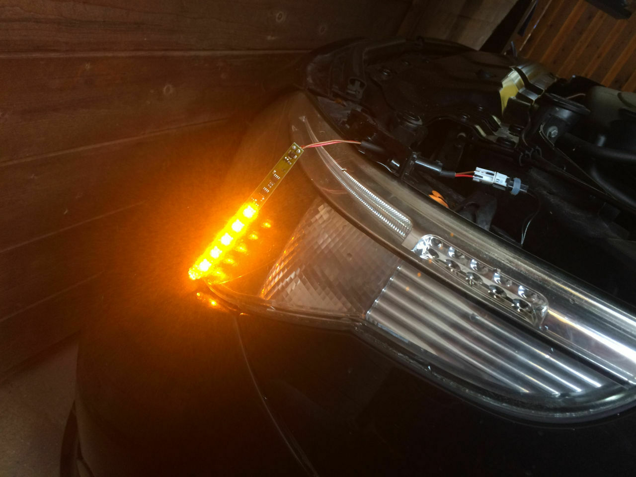 Scheinwerfer- Leuchtmittel für eyebrow nicht einzeln bestellbar?