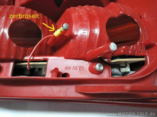 Rueckleuchte-ausschnitt