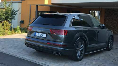 Q7