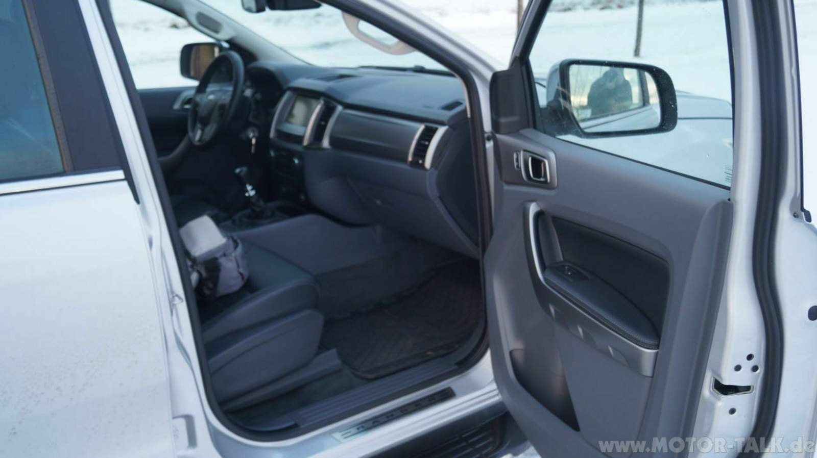 Onlinemotor-ranger-2-2-einstieg-beifahrer : Ford Ranger 4 (2AB) 2.2 ...