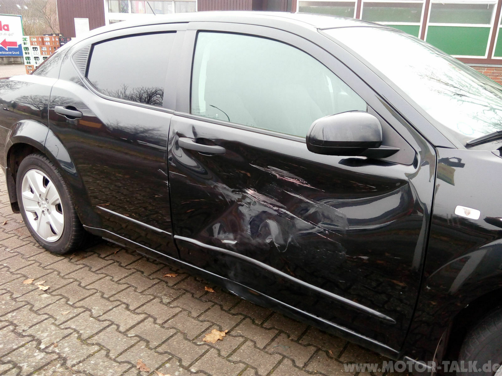 Offtopic: Irgendwas sagt mir, ich soll beim Volvo bleiben.