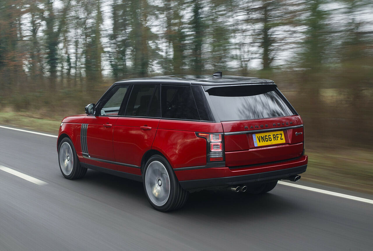 Das Fahrwerk des Range Rover hat die Special Vehicles Operations überarbeitet